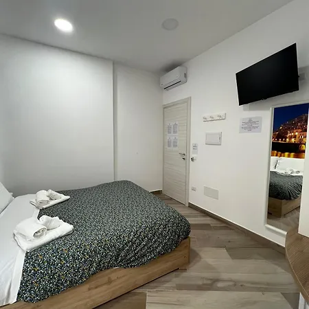 Mare E Poesia Bed & Breakfast 4*